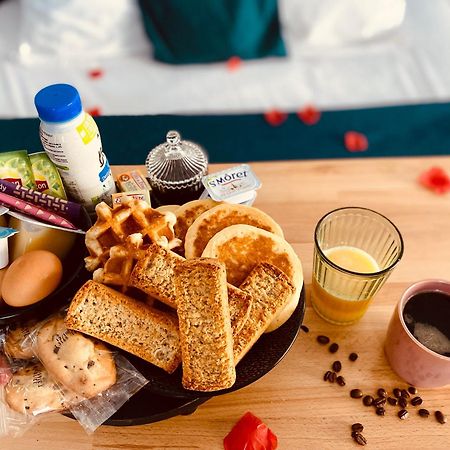 Mieuxqualhotel Jacuzzi Privatif Love Room Бордо Екстер'єр фото